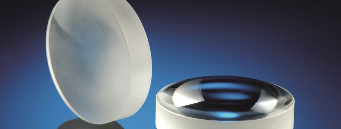 A fused silica optic before and after laser polishing by Fraunhofer ILT.