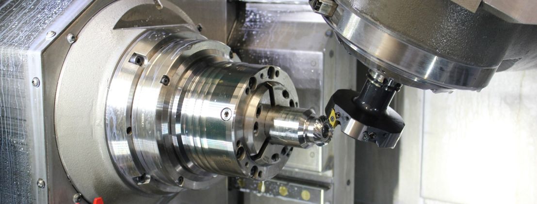 INDEX offers a technology package that allows the turn-mill centers INDEX R200/R300 to be used as gear cutting machines