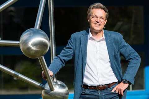 AI Sets New Benchmark in Materials Analysis with Data From 10,000 Steel Samples