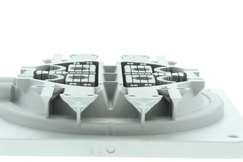 Renishaw RenAM 500Q 3D-prints metal with four lasers