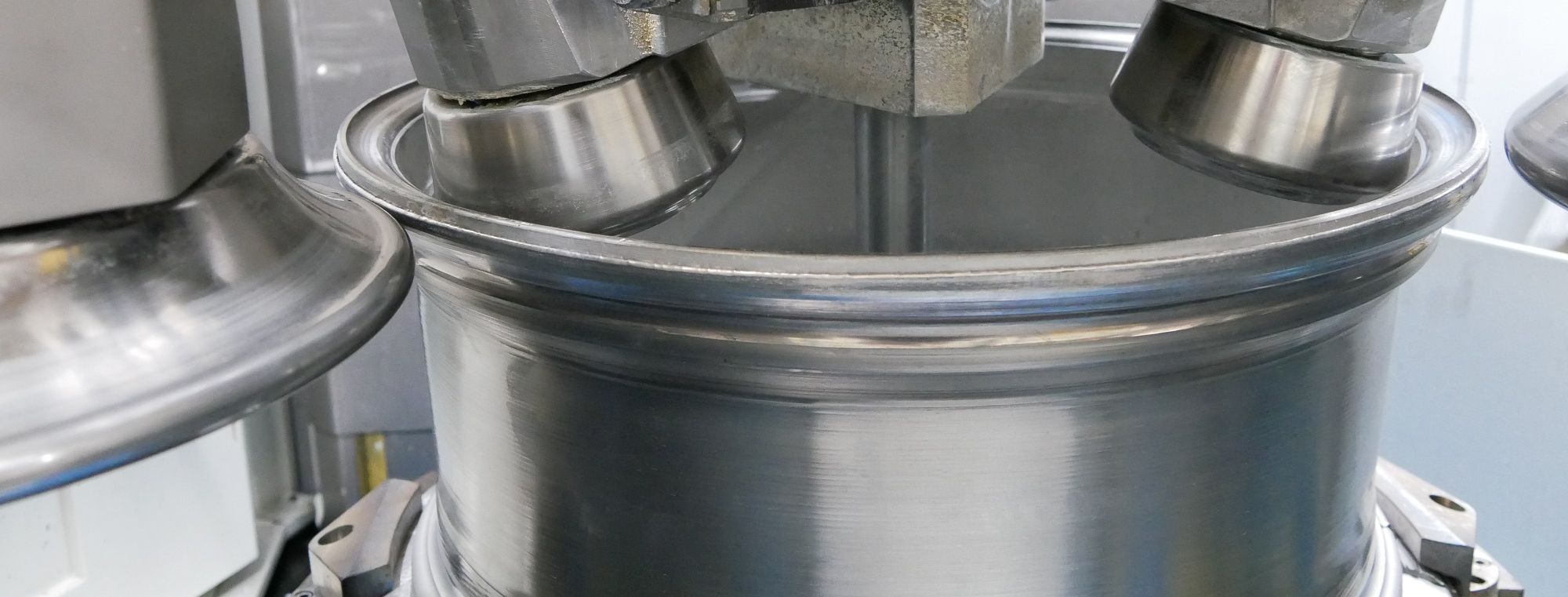 Patented process for rim fabrication opens up new possibilities for ...