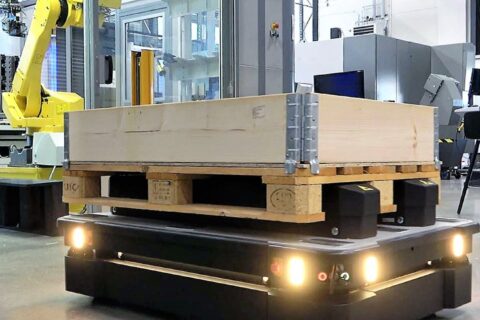 Fastems integrates AGVs and AMRs for various CNC automation applications