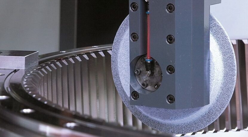 Krebs & Riedel offers productive abrasive grain for grinding large gears