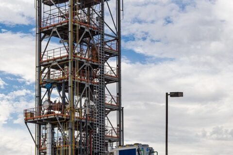 Converting a steel mill to climate-neutral steel production