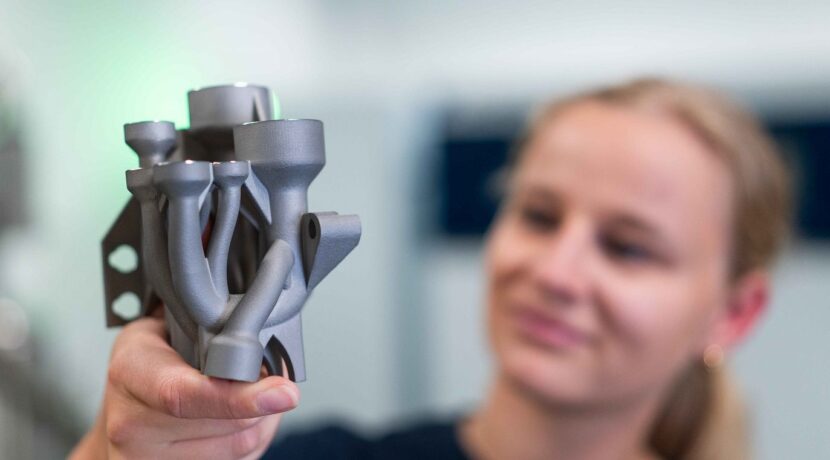 Semiconductor Manufacturers Save Costs with TRUMPF 3D-printers