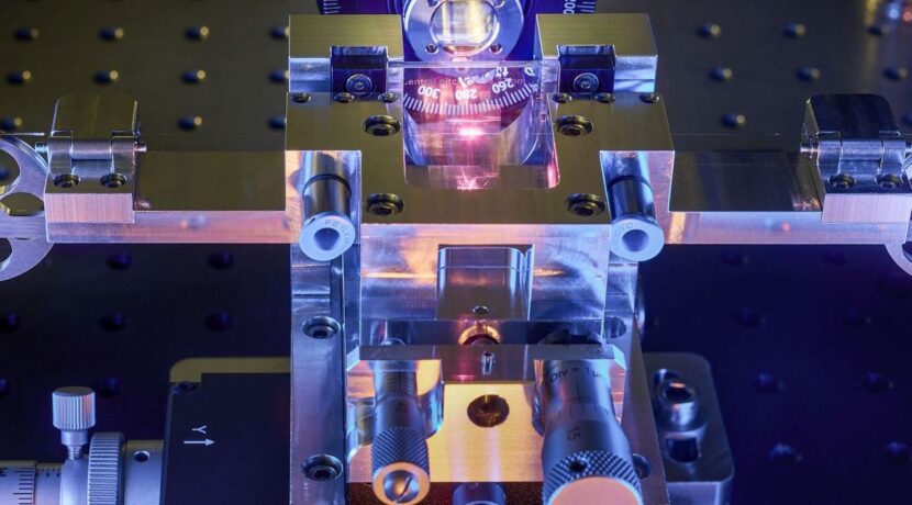 More Efficient And Brilliant Diode Lasers Thanks To Fiber Bragg Gratings