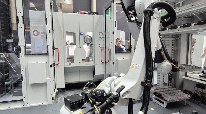 Maximum autonomy with Hermle’s new RS 2 GEN2