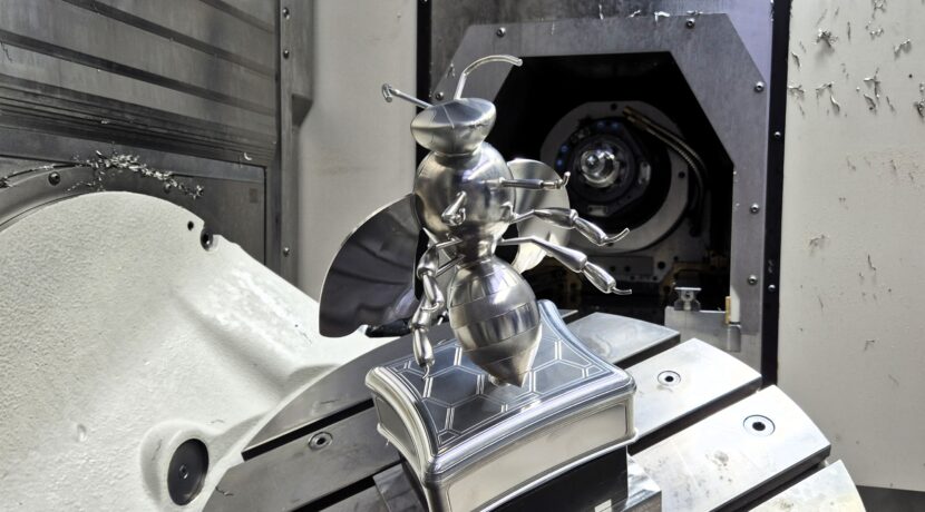 CERATIZIT-Project-Beehive-5-axis-bee