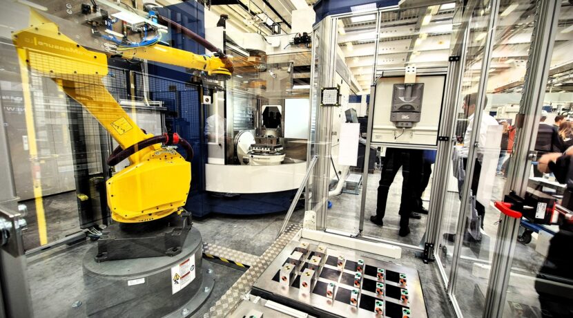 GROB GRC-M60 robotic cell