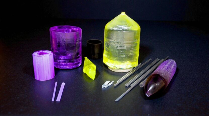 Crytur relies on Mitutoyo for quality in electron microscope detector manufacturing