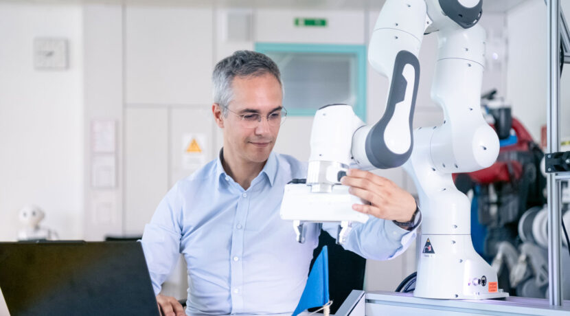 Coaching Robots for Real Work at the University of Stuttgart