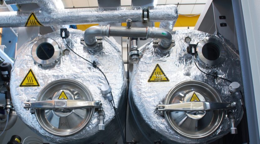 Karl Roll Focus solvent cleaning system with two flooding tanks
